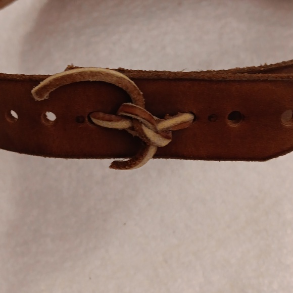 VINTAGE Tooled Leather Visor (Pre-Loved) - Picture 4 of 10